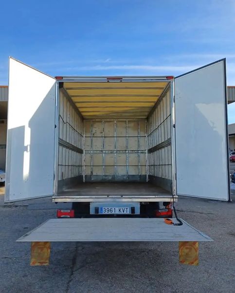 Geo Metro • 2019 • 161,900 km 5