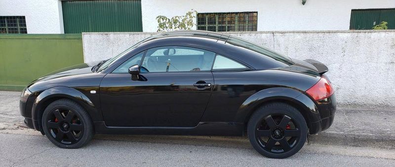 Audi TT • 1998 • 249,999 km 2