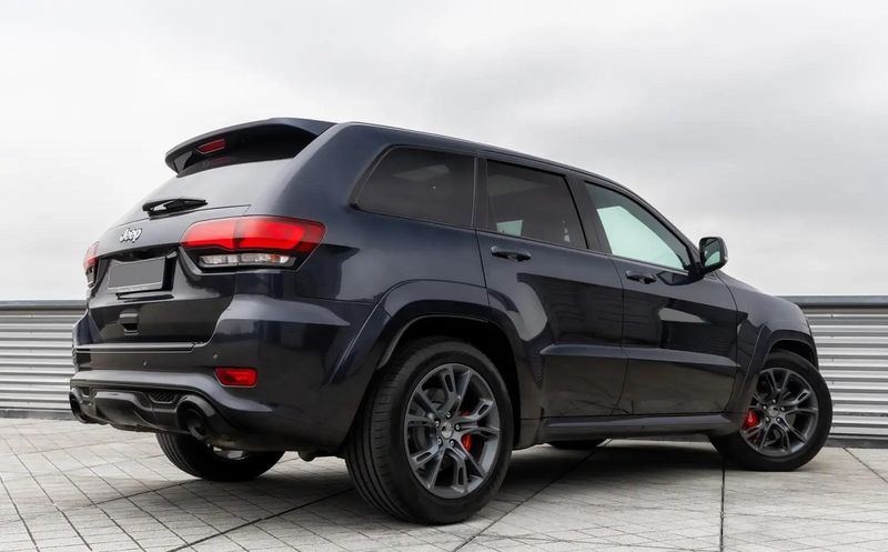 Jeep Grand Cherokee • 2014 • 101,000 km 2