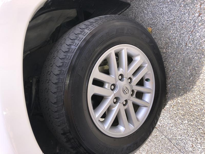 Toyota Fortuner • 2015 • 95,000 km 4