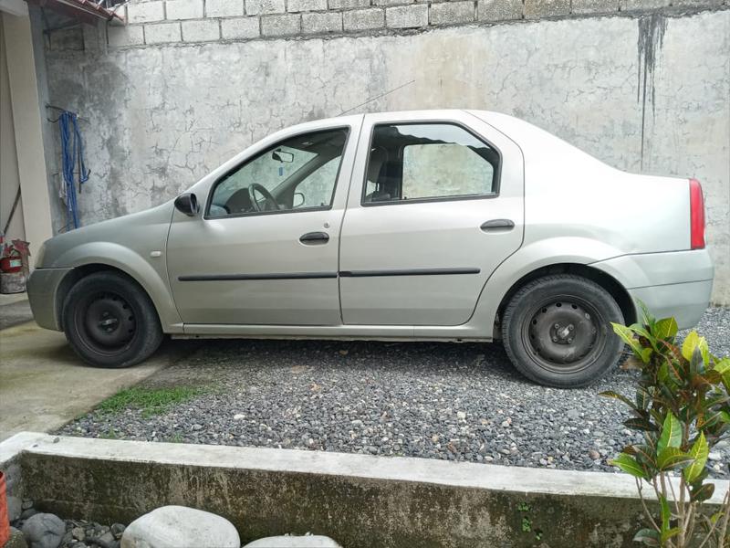 Renault Logan • 2008 • 26,000 km 4