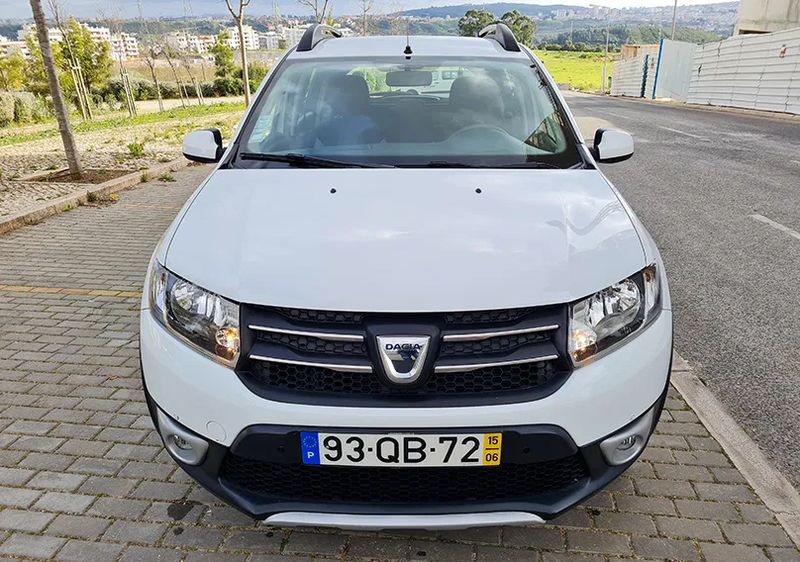 Dacia Sandero • 2015 • 36,500 km 1