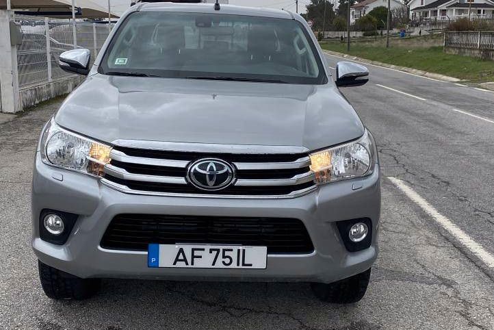 Toyota Hilux • 2016 • 110,000 km 1