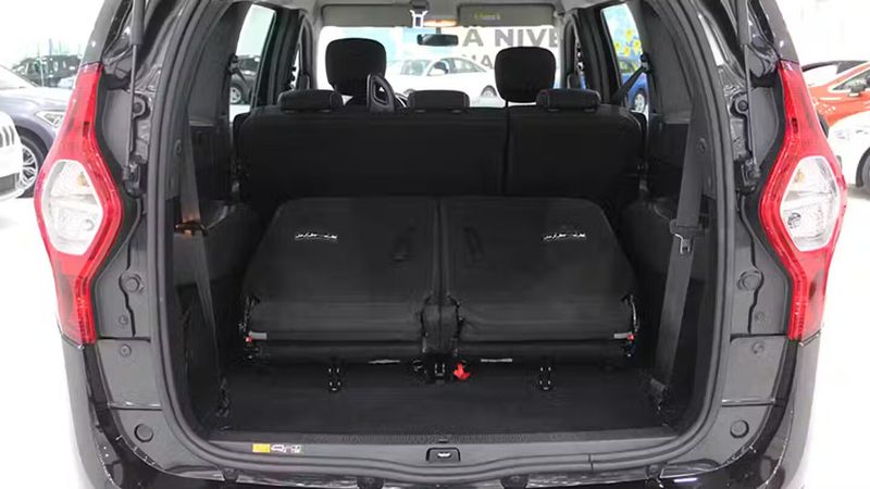 Dacia Lodgy • 2022 • 54,062 km 13