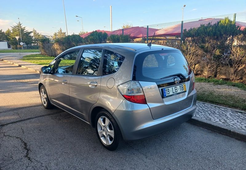 Honda Jazz • 2010 • 160,000 km 5