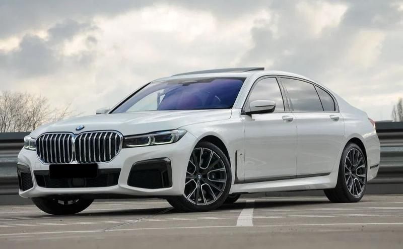 BMW 7 Series • 2019 • 70,000 km 1