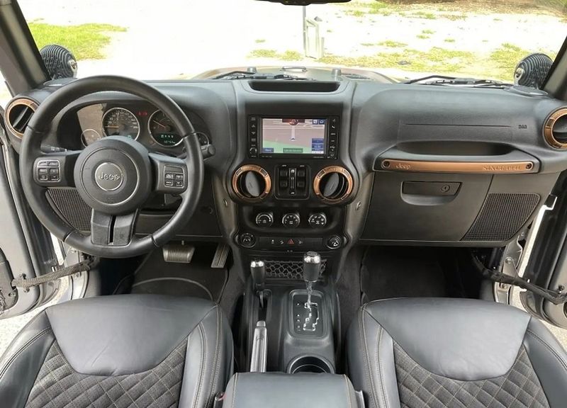 Jeep Wrangler • 2017 • 91,700 km 11