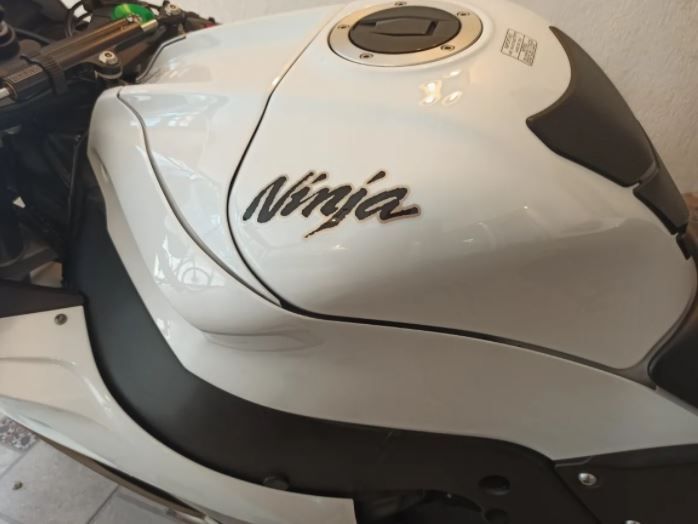 Kawasaki ninja zx 10r abs • 2017 • 20,000 km 5