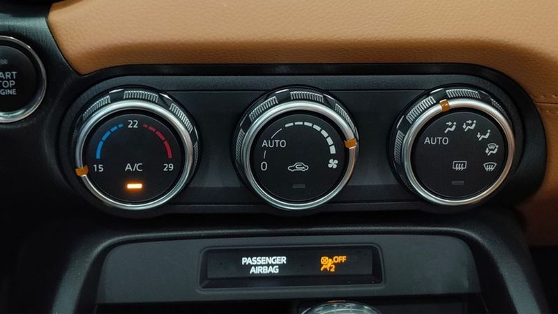 Fiat 124 Spider • 2018 • 38,900 km 21