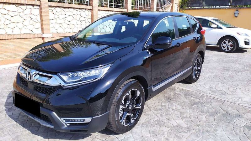 Honda CR-V Hybrid • 2020 • 143,000 km 1