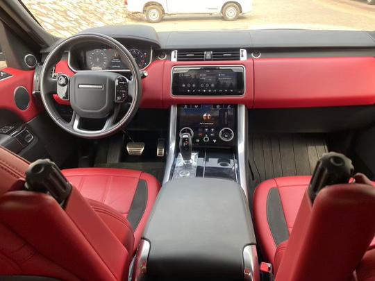 Land Rover Range Rover Sport • 2019 • 1,136 km 9