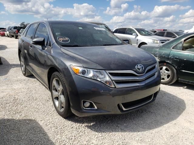 Toyota Venza • 2013 • 33 km 1