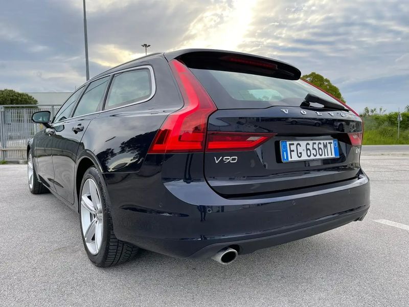 Volvo V90 • 2016 • 178,000 km 1