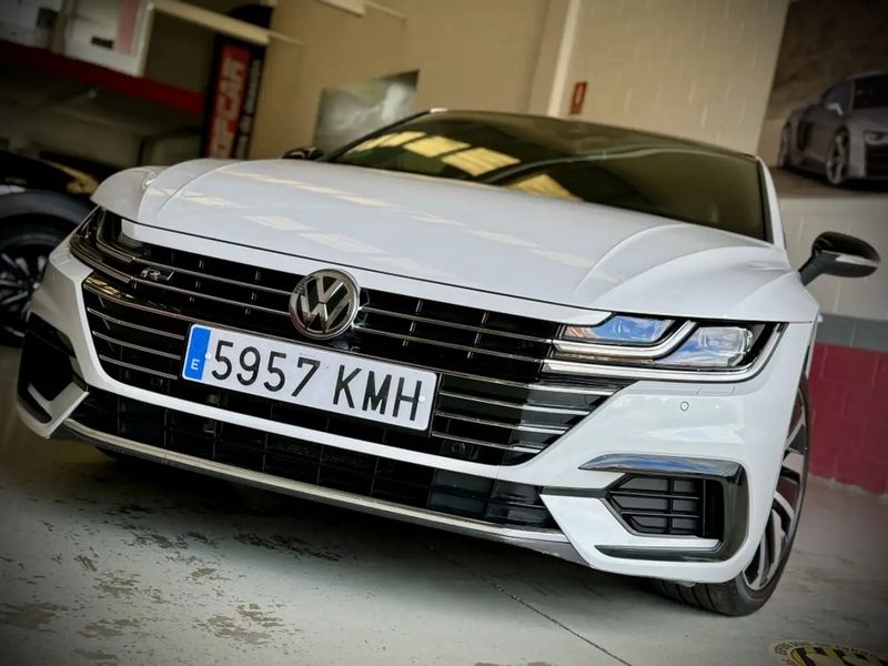 Volkswagen Arteon • 2018 • 76,000 km 3