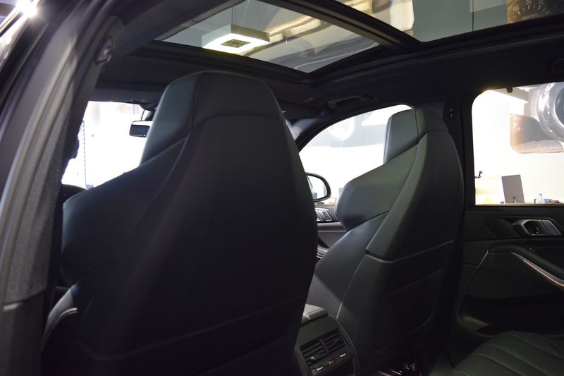 BMW X5 • 2022 • 38,900 km 8