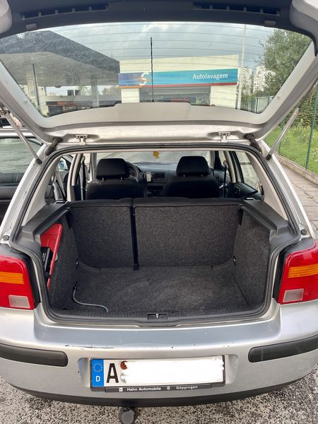 Volkswagen Golf • 2001 • 192,000 km 1
