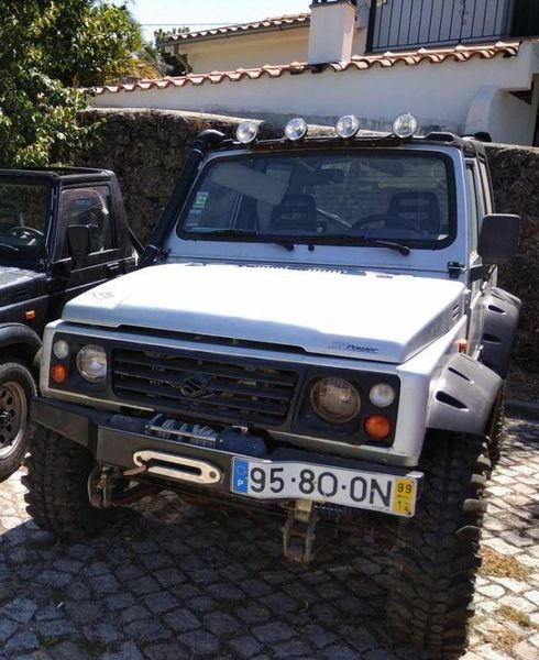 Suzuki Samurai • 1999 • 89,000 km 1