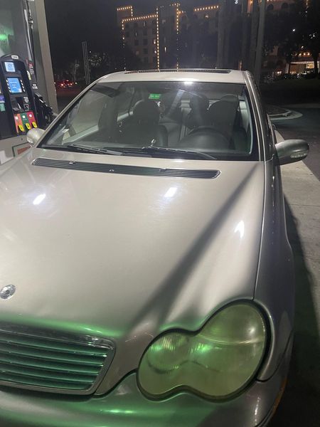 Mercedes-Benz C • 2004 • 196 mi 2