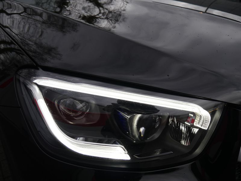 Mercedes-Benz GLC-Class • 2020 • 18,000 km 39