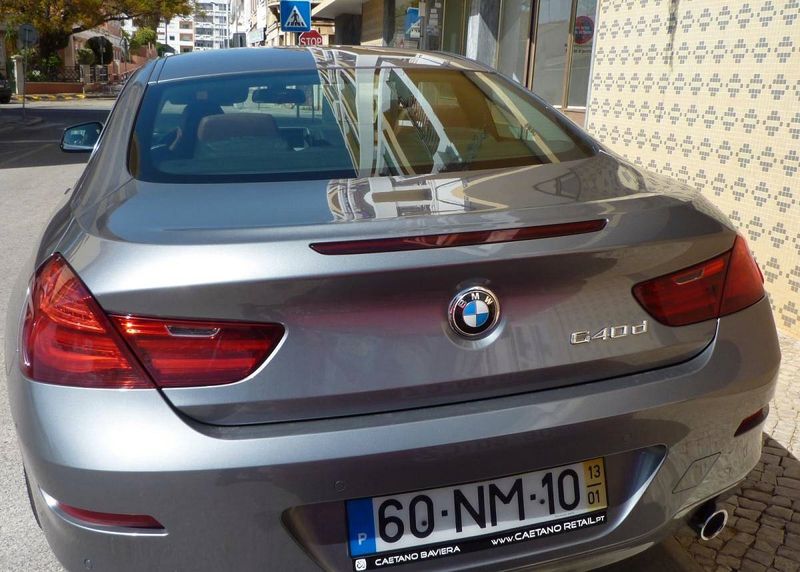 BMW M6 • 2013 • 159,999 km 4