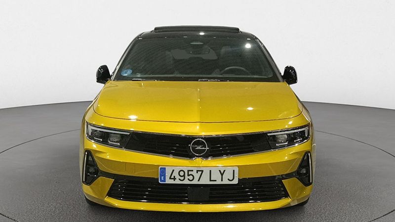 Opel Astra • 2022 • 14,333 km 15