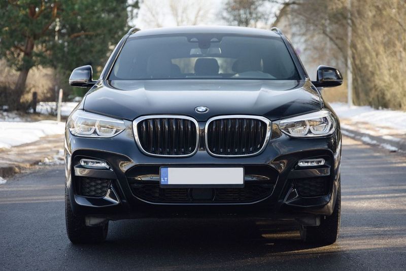 BMW X4 • 2019 • 46,988 km 2