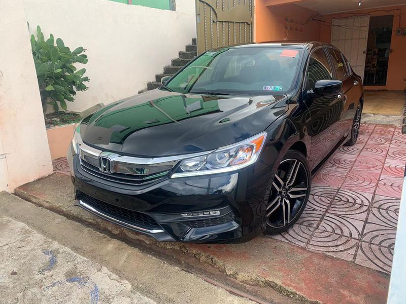 Honda Accord • 2017 • 23,000 km 2
