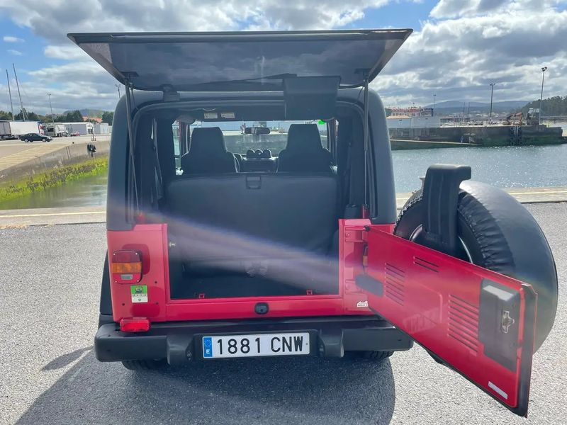Jeep Wrangler • 2003 • 96,000 km 5