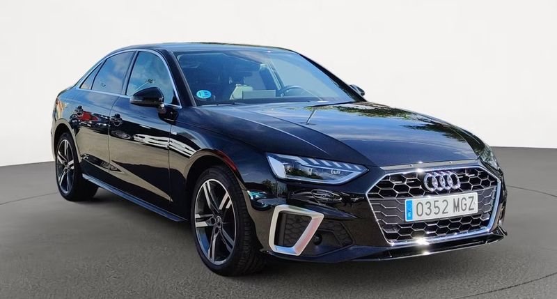 Audi A4 • 2023 • 55,000 km 1