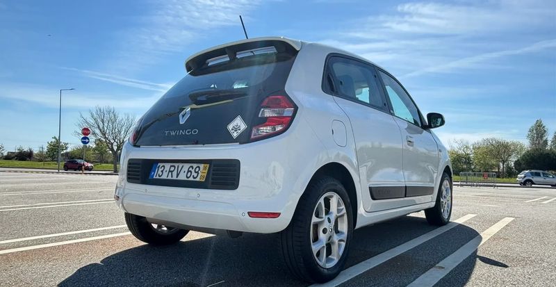 Renault Twingo • 2016 • 54,185 km 7