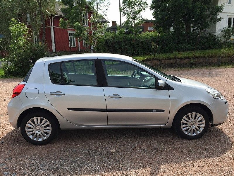 Renault Clio • 2007 • 134,296 km 1