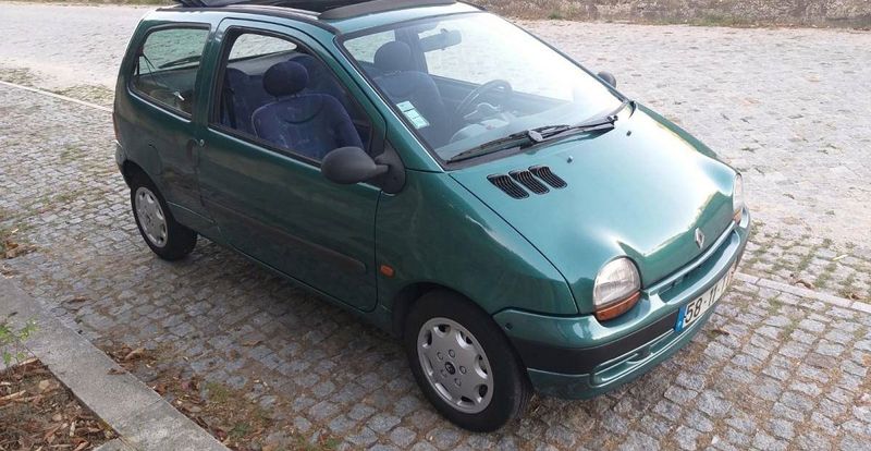Renault Twingo • 1996 • 200,000 km 7