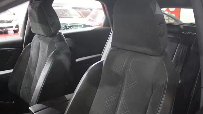 Citroën DS5 • 2019 • 72,980 km 6