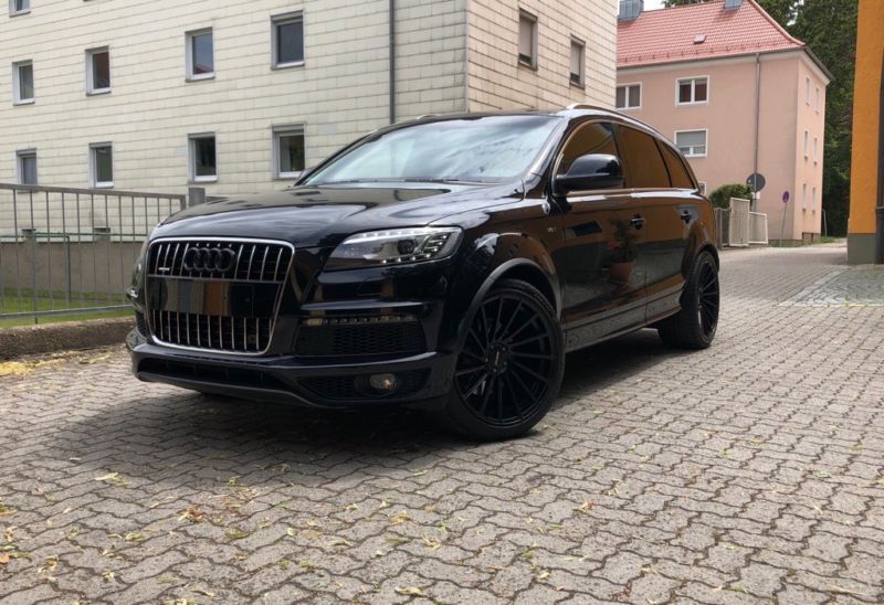 Audi Q7 • 2013 • 153,900 km 1