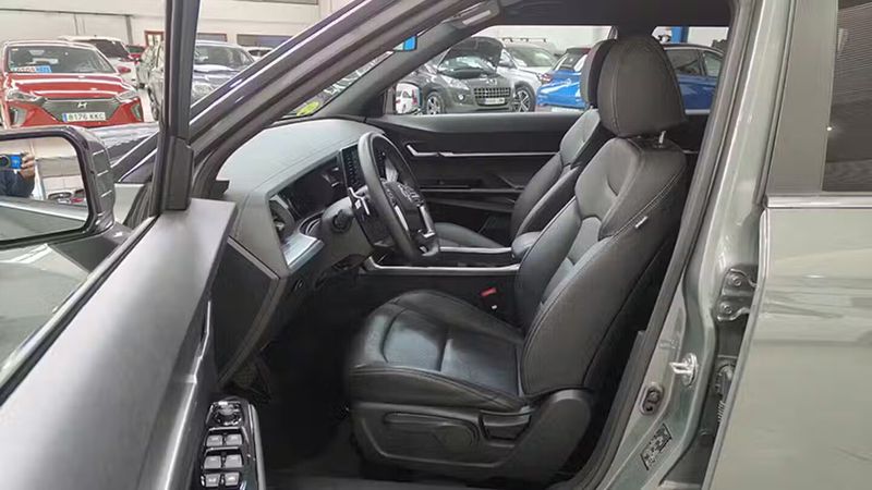 Ssangyong Tivoli • 2023 • 5,937 km 12