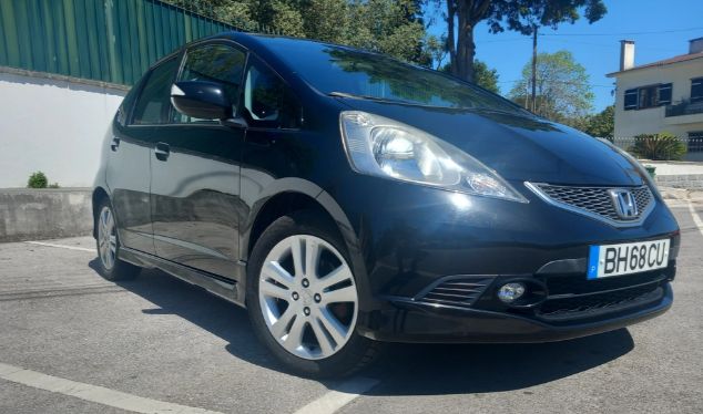 Honda Jazz • 2009 • 166,000 km 1