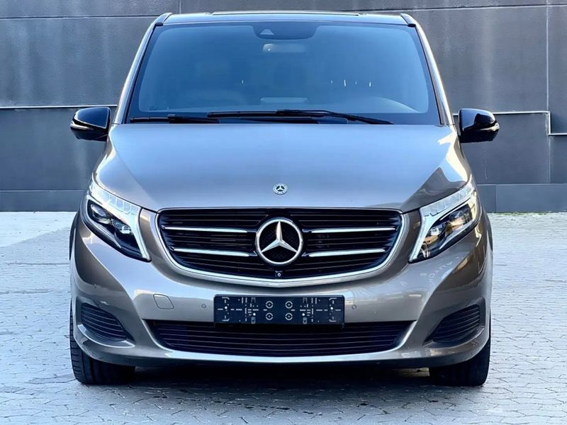 Mercedes-Benz 310 Van • 2019 • 81,000 km 2