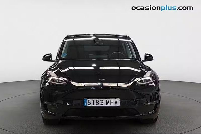 Tesla Model Y • 2023 • 86,000 km 9