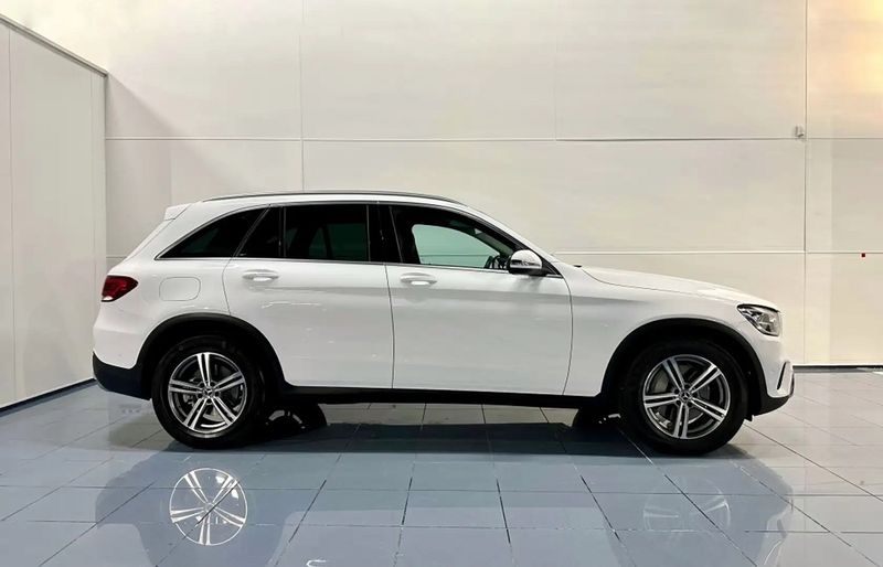 Mercedes-Benz GLC • 2020 • 80,300 km 12