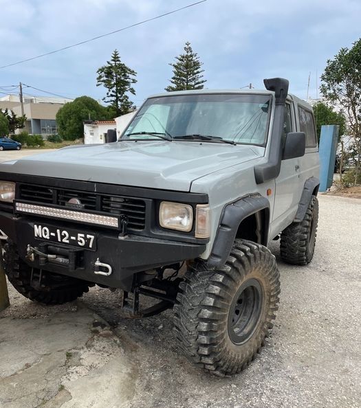 Nissan Patrol • 1990 • 180,000 km 1