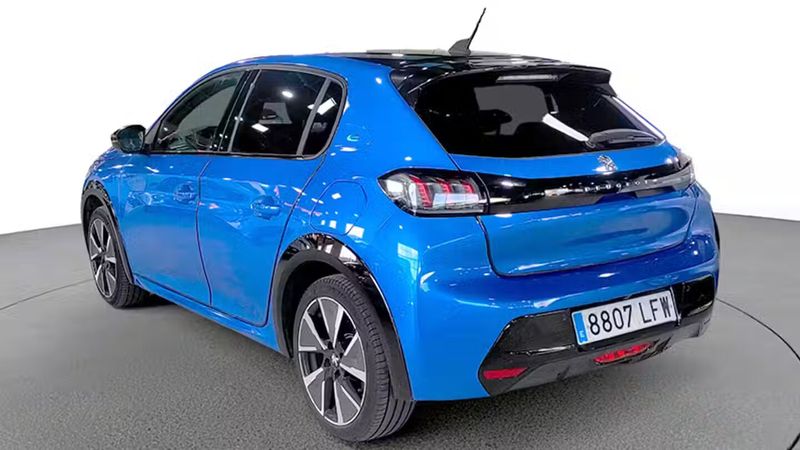 Peugeot 207 • 2020 • 68,344 km 11