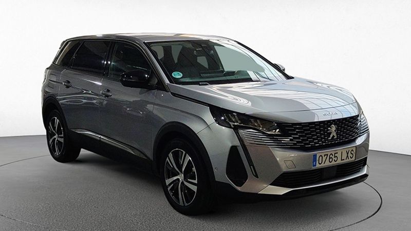 Peugeot 5008 • 2022 • 47,143 km 2