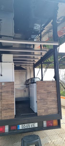 Hyundai H1 Van • 2003 • 90,000 km 6