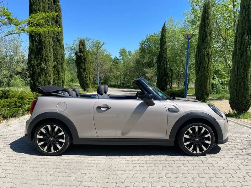 MINI Cooper Cabrio • 2023 • 18,000 km 4