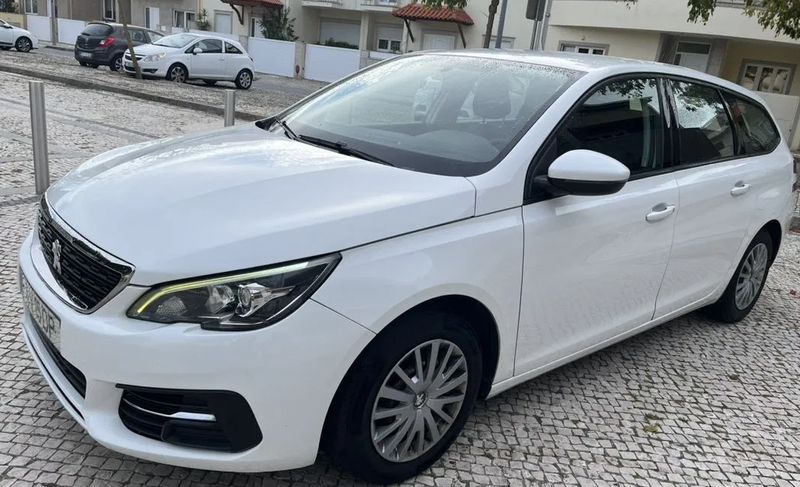 Peugeot 308 SW • 2018 • 350,000 km 1