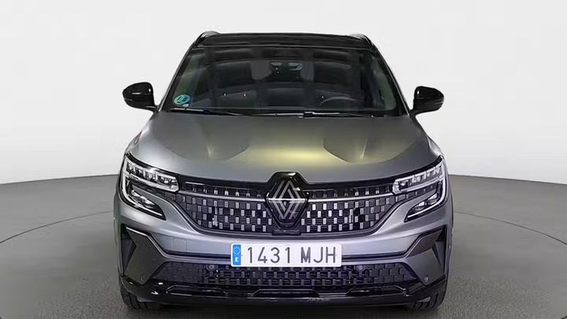 Renault Espace • 2023 • 26,578 km 1