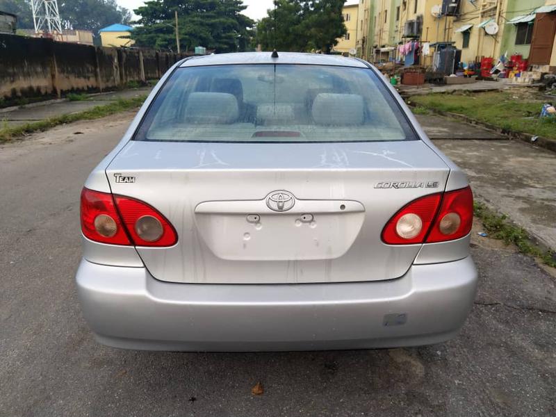 Toyota Corolla • 2008 • 32,332 km 7