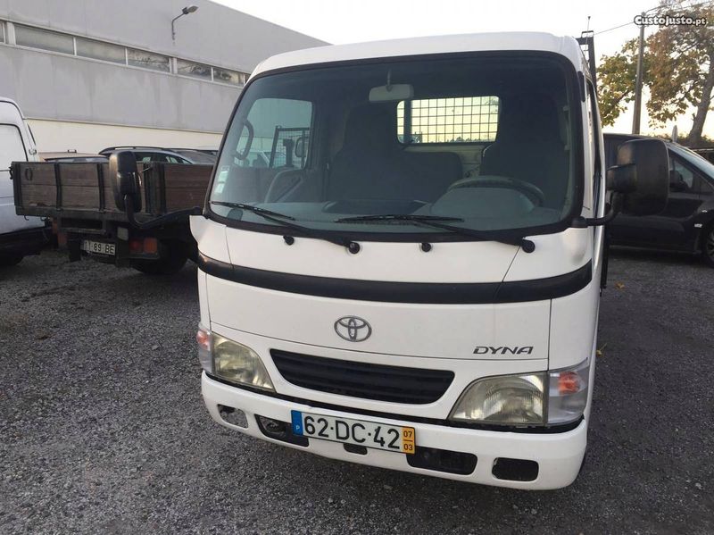 Toyota Dyna • 2007 • 200,000 km 1