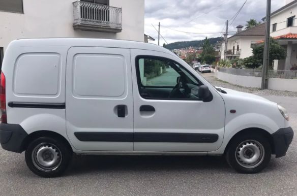 Renault Kangoo • 2005 • 326,000 km 2