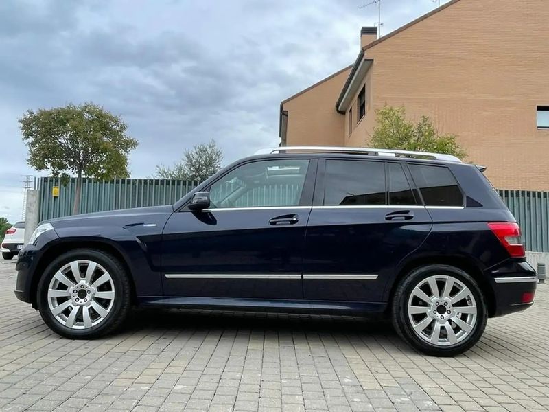Mercedes-Benz GLK • 2011 • 140,000 km 7